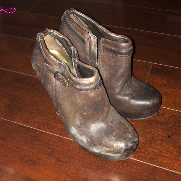 Guess Heels - Picture 5 of 7